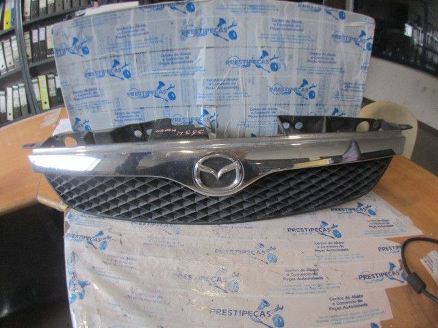 Grelha do Pára-Choques da Frente MAZDA 323 F VI (BJ)