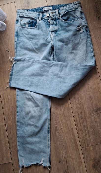 Spodnie S jeans modne