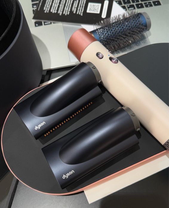 Dyson airwrap рожеве золото