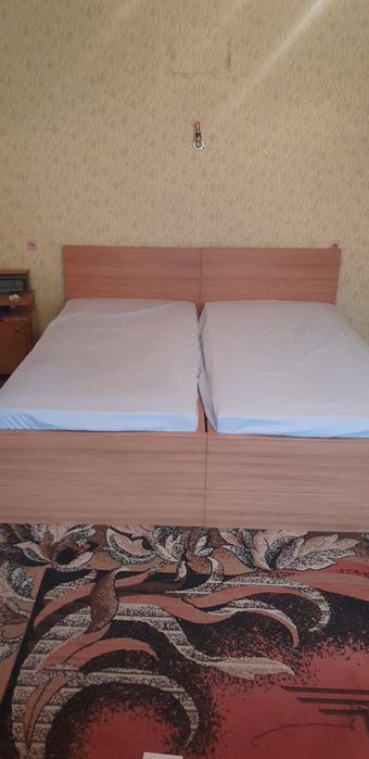 Łóżko łóżka do sypialni 2 sztuki z materacami