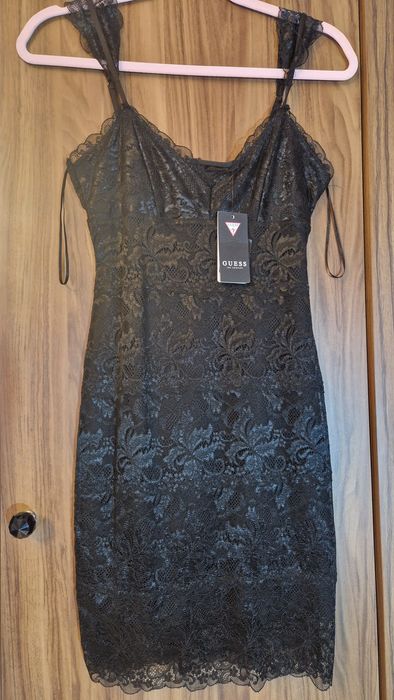Sukienka Guess oryginalna XS