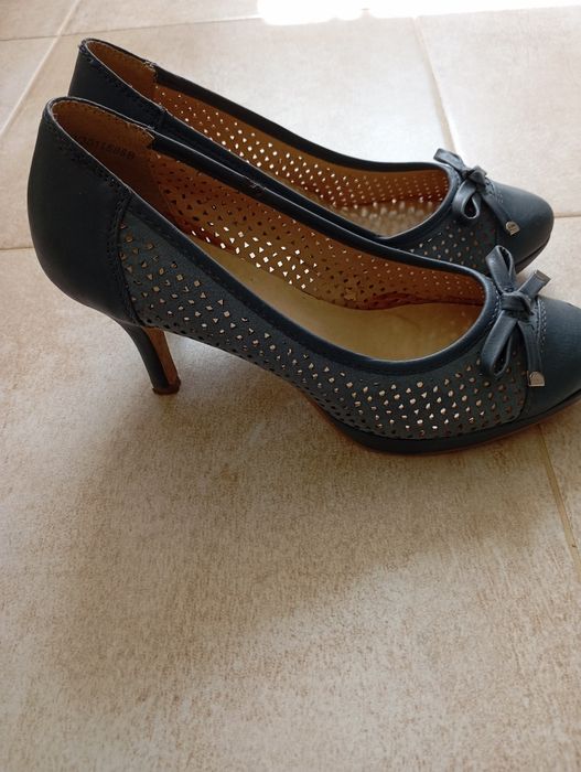 buty na obcasie 37