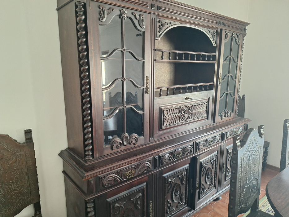 Móvel de sala (Estilo Séc XVII)