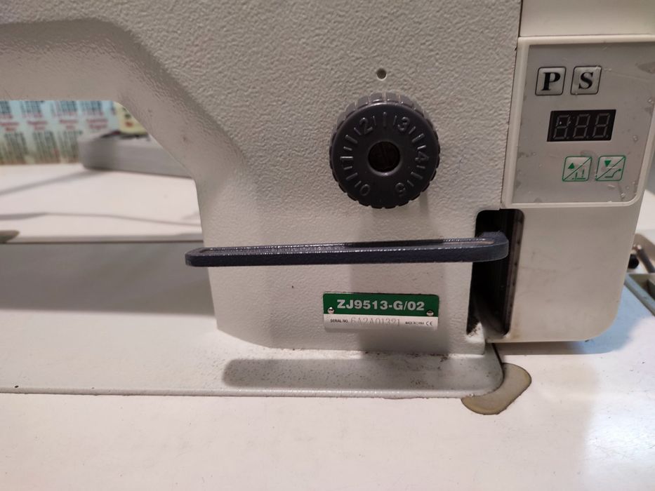 Промышленная швейная машина Zoje прямой привод
