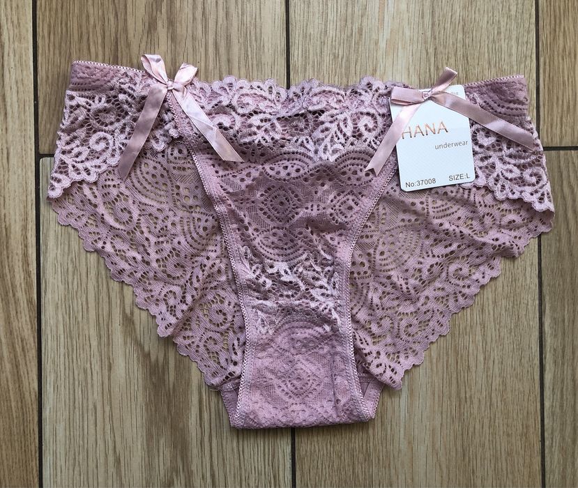 Różowe koronkowe majtki Hana L