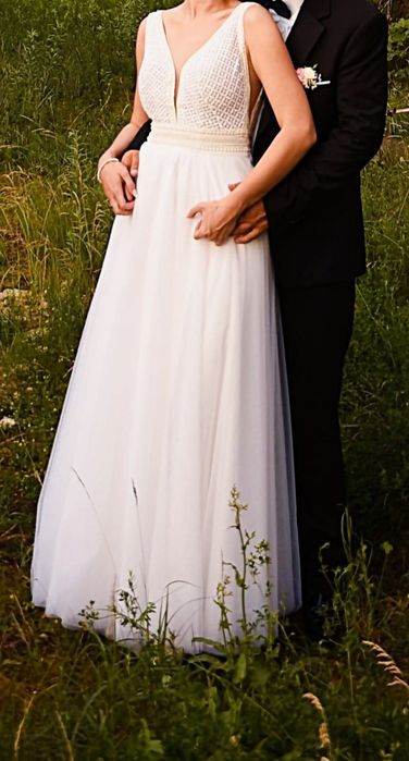 Piękna suknia ślubna