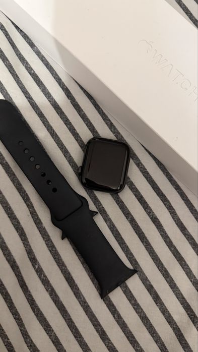 Apple watch series 6 40mm gps space gray під ремонт / запчастини