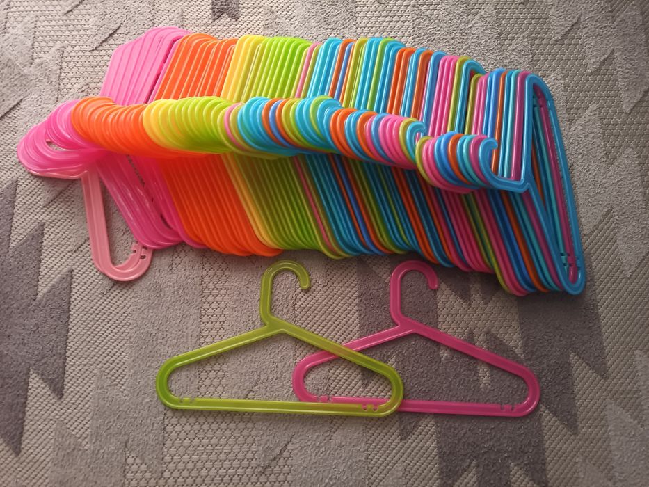 Wieszaki dla dzieci IKEA 70szt