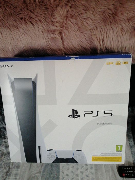 Konsola PS 5 pleystation stan idealny