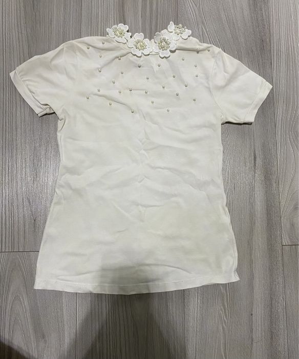 Шкільна футболка