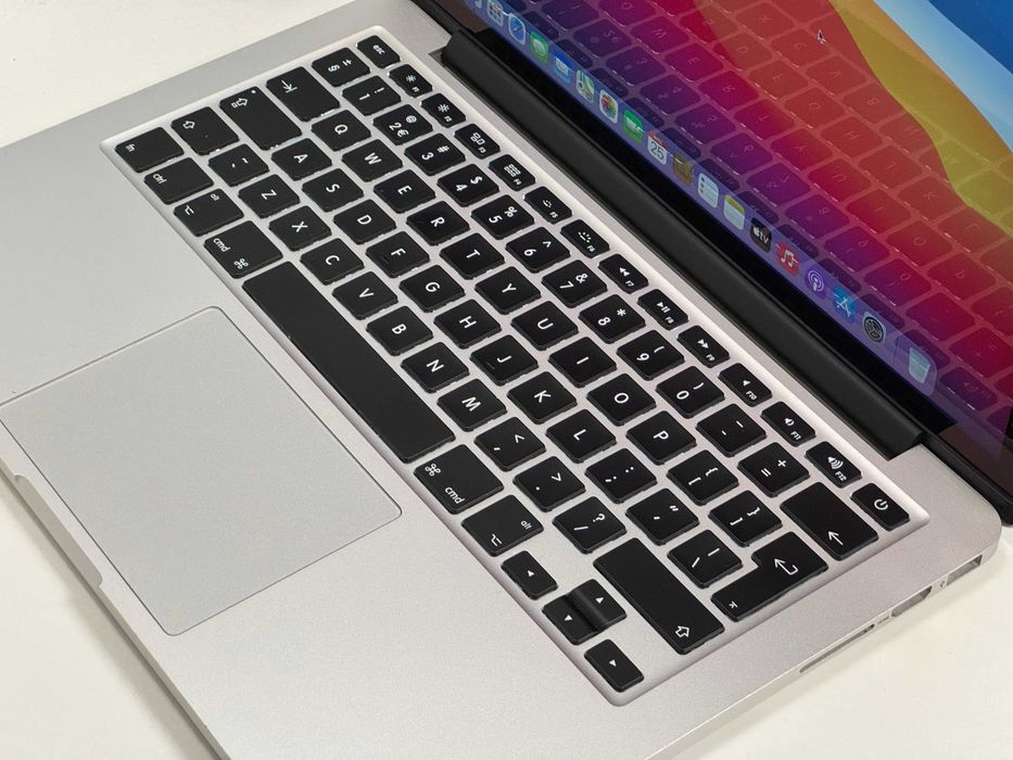 MacBook Pro 2015 13インチ128GB jetDrive付 MacBook Pro (Retina, 13-calowy, początek 2015 r.) - Dane