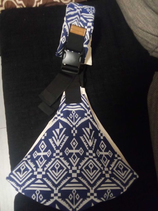 Porta bebes ergonomico