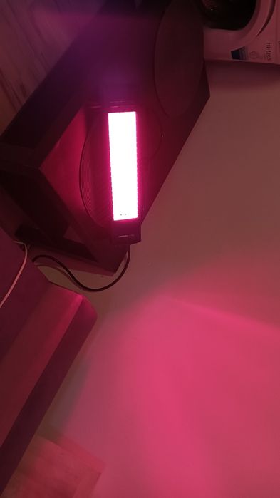 Promiennikowy reflektor ciepła