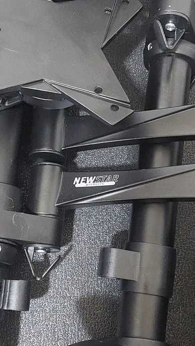 Suporte Mesa Monitor 10" 30" NEWSTAR FPMA-D1330 Ajustável Secretária