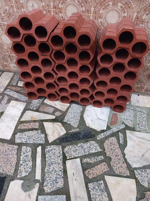Garrafeira para 54 garrafas nova