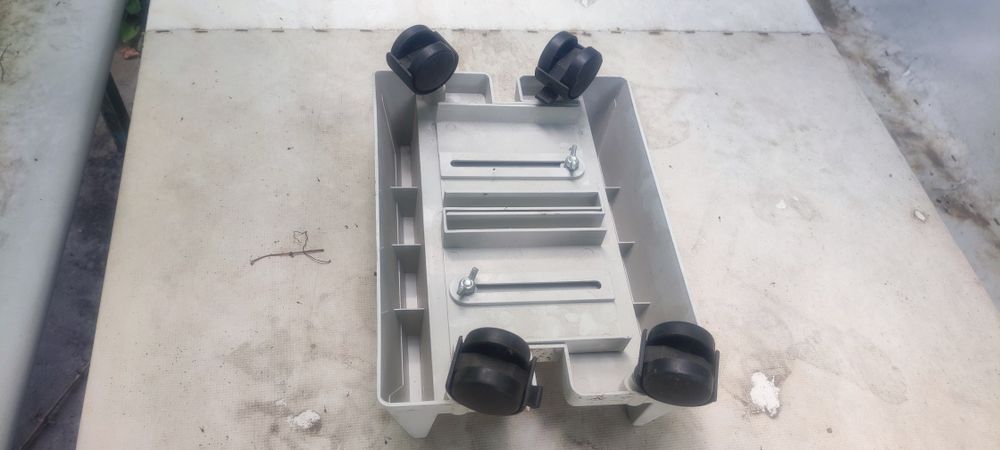 Подставка под системный блок