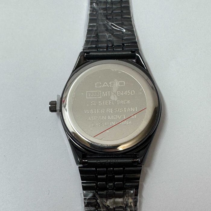 Наручний годинник в стилі Casio MTP-B145D-2A2VEF