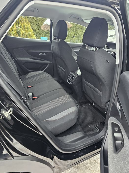 Peugeot 3008 1,2 benzyna 131 KM, 2017 rok Automat , Bezwypadkowy