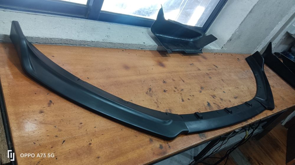 Lip avental de parachoques jaguar XE 2015 >on