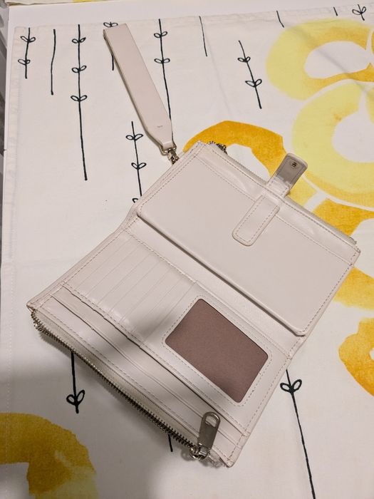 Carteira Parfois beje - Usada