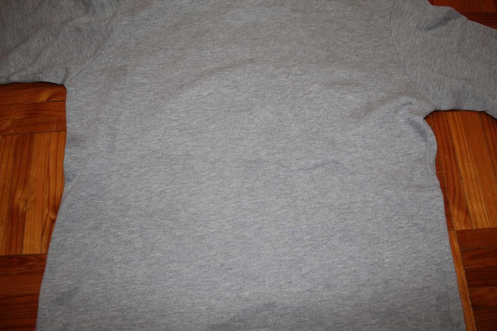 moletom cinza da Tommy Hilfiger