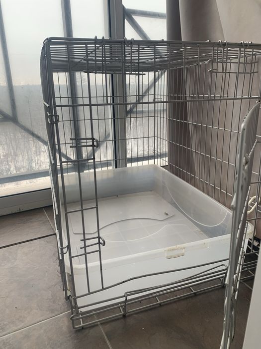 Клетка складная для собак с поддоном 76*62см