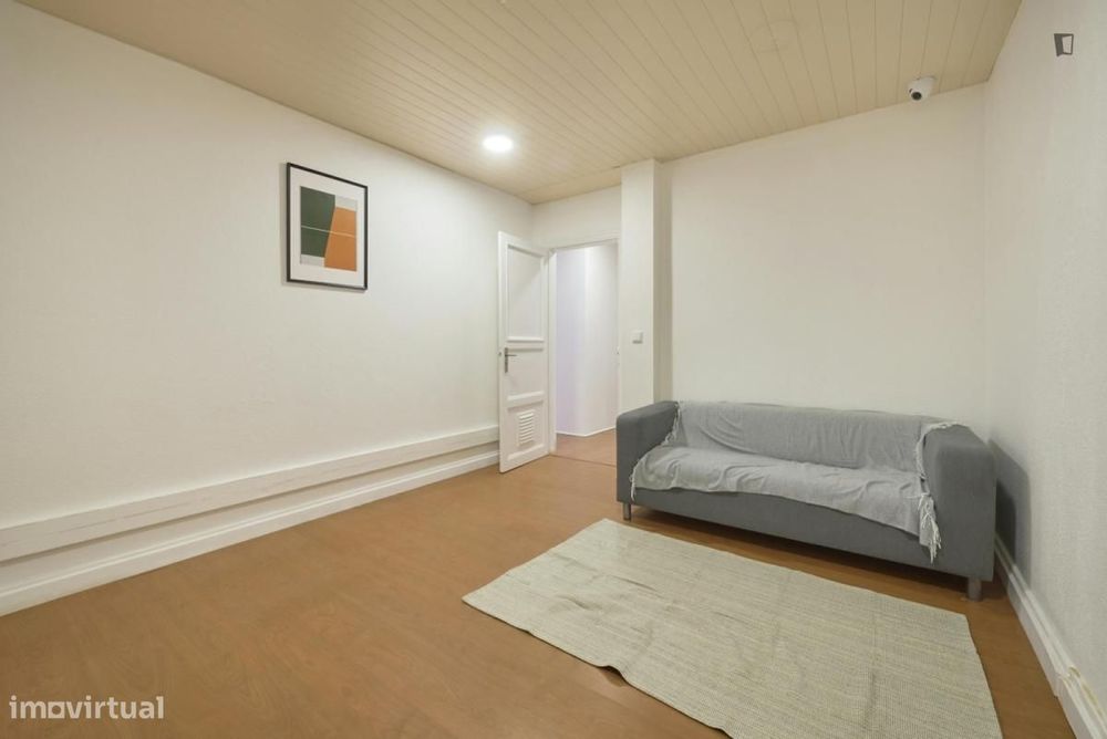 Quarto - localizado em Avenida da Liberdade Lisbon