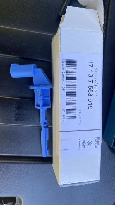 Датчик бачка охлаждающий жидкости bmw e53, e38, e46, e39( датчик рівня