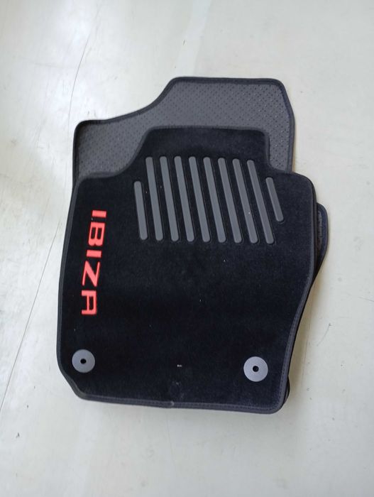 Tapetes originais Seat Ibiza
