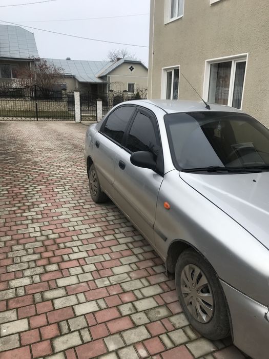 Део ланос 1,4 бензин