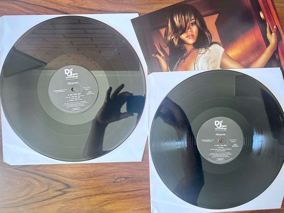 Disco vinil duplo Rihanna- A girl like Me