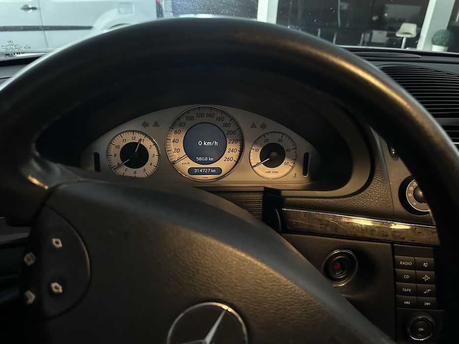 Mercedes E 270 cdi avatgarde