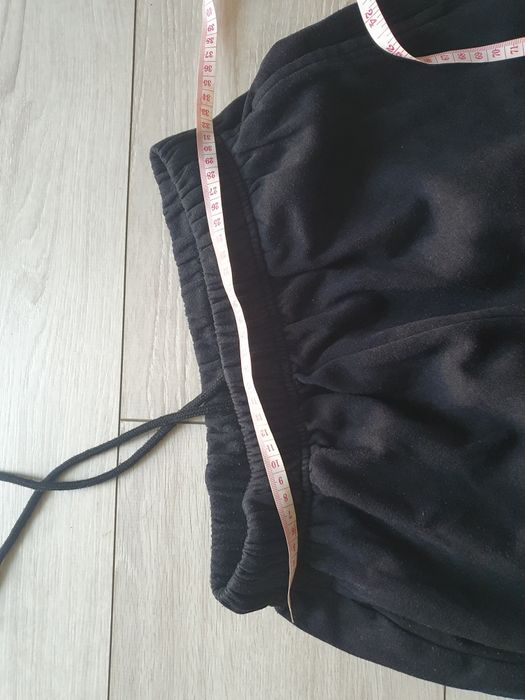 Spodnie dresowe Sinsay XS.