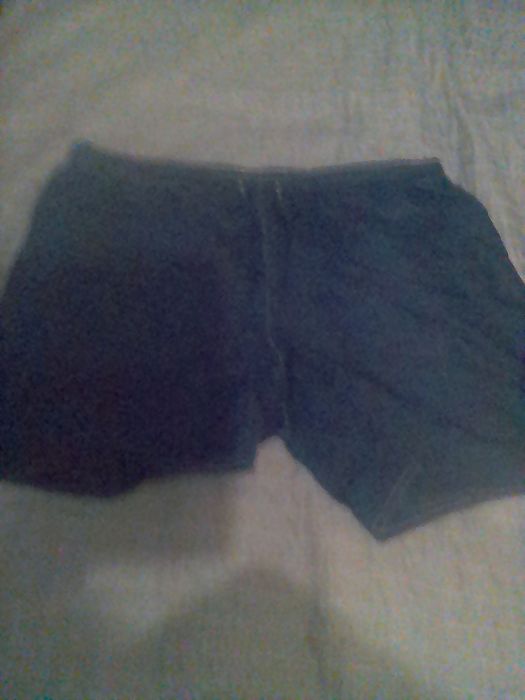 Шорты летние фирменные р52.