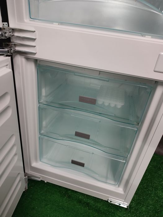 Lodówka Miele KFN 37232 ID  do zabudowy!