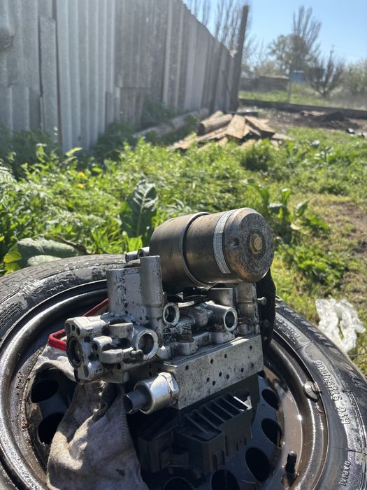 Блок ABS Mitsubishi Pajero 3-4 1999-2010 3.2,3.0