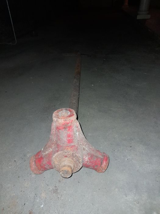 Prença  para lagar  fixo ou móvel