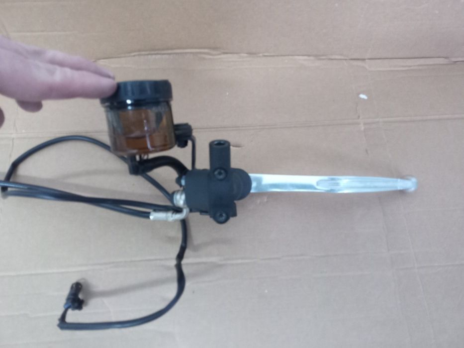 Pompa hamulcowa Triumph Tiger 850 sport 900  licznik lagi