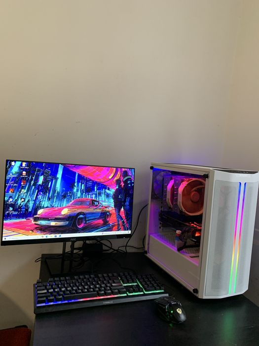 Gamingowy komputer z monitorem gtx1080ti 11gb Xeon e5-2697v3