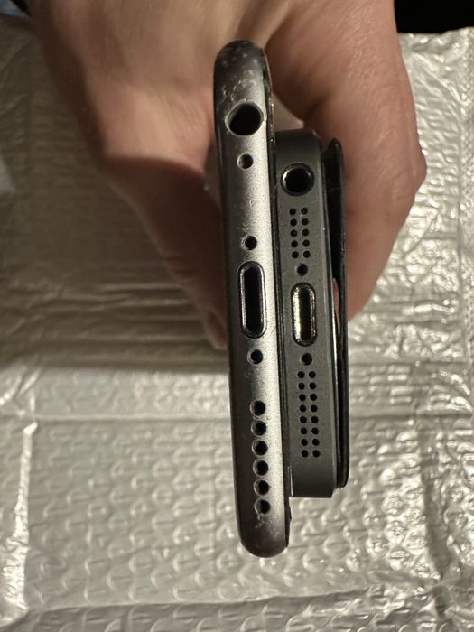 Телефон Iphone.     Т