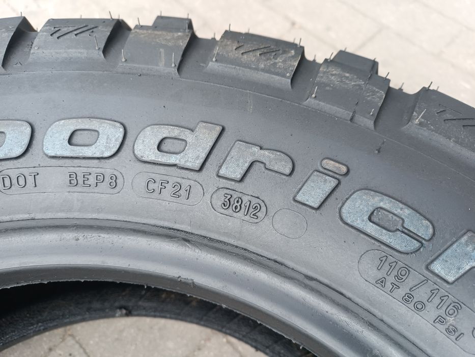 245/70R17 BFGOODRICH Mud-Terrain T/A