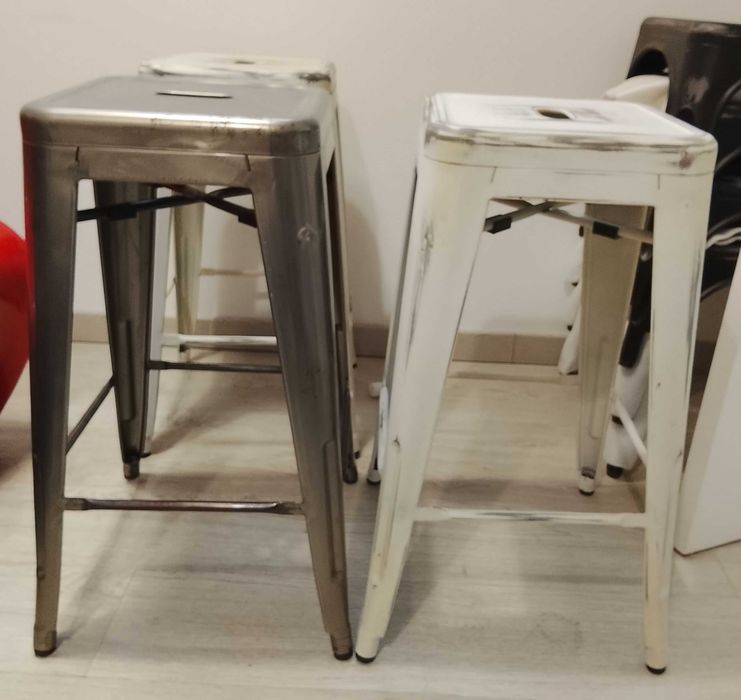 Cadeiras e bancos design industrial