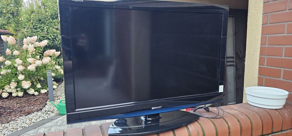 Telewizor SHARP 32 cale