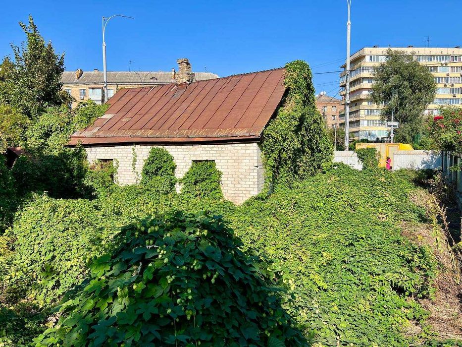 Продаж землі 13 соток ФАСАД з двох сторін пр. Лобановського, 62 ТОРГ