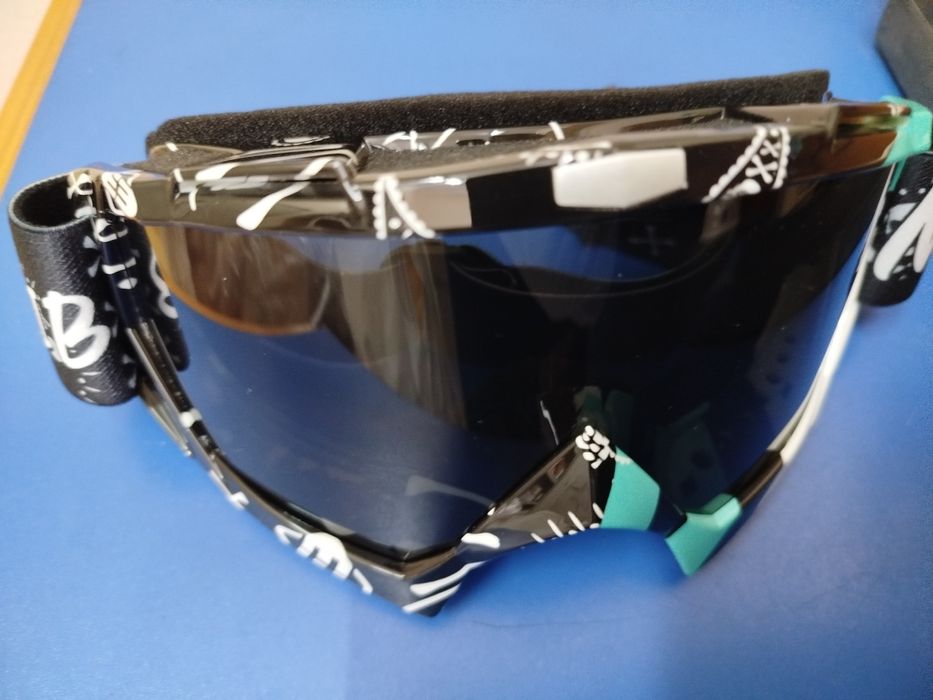 Окуляри захисні.