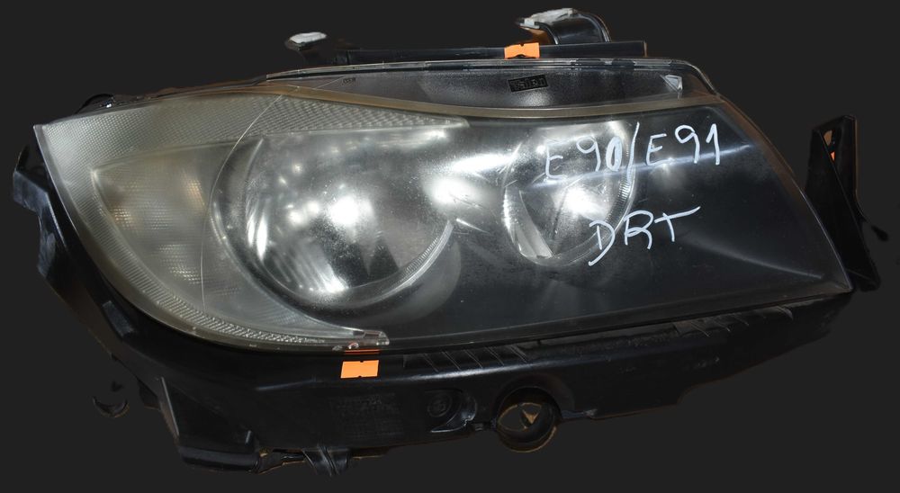 Farol BMW Serie 3 (E90/E91) Direito Pré-LCI