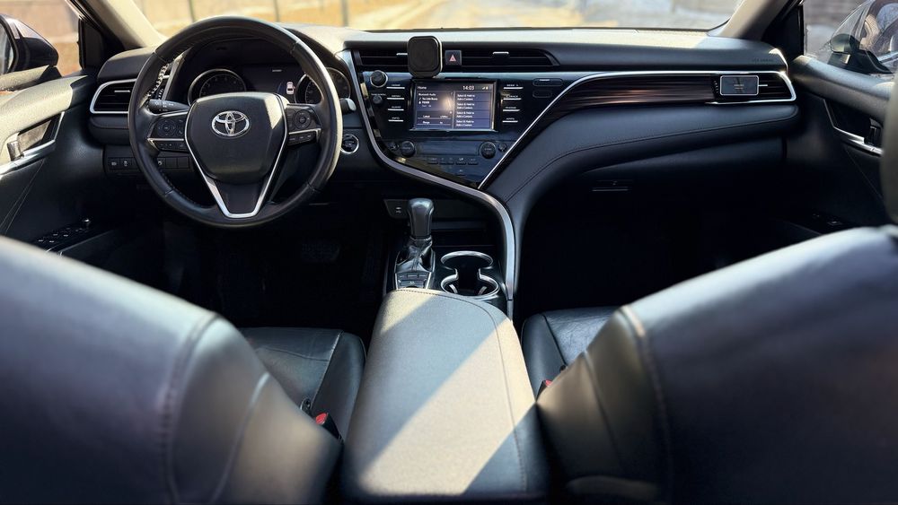 Продам Toyota Camry 70 2018 FULL