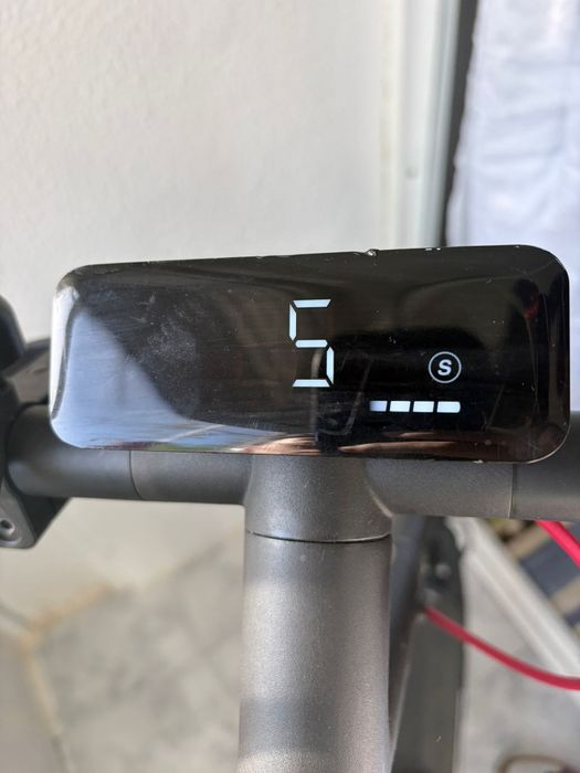 Trotinete NAVEE  V40i  PRO