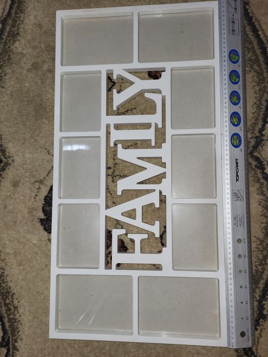 Ramki na zdjęcia w kolorze białym