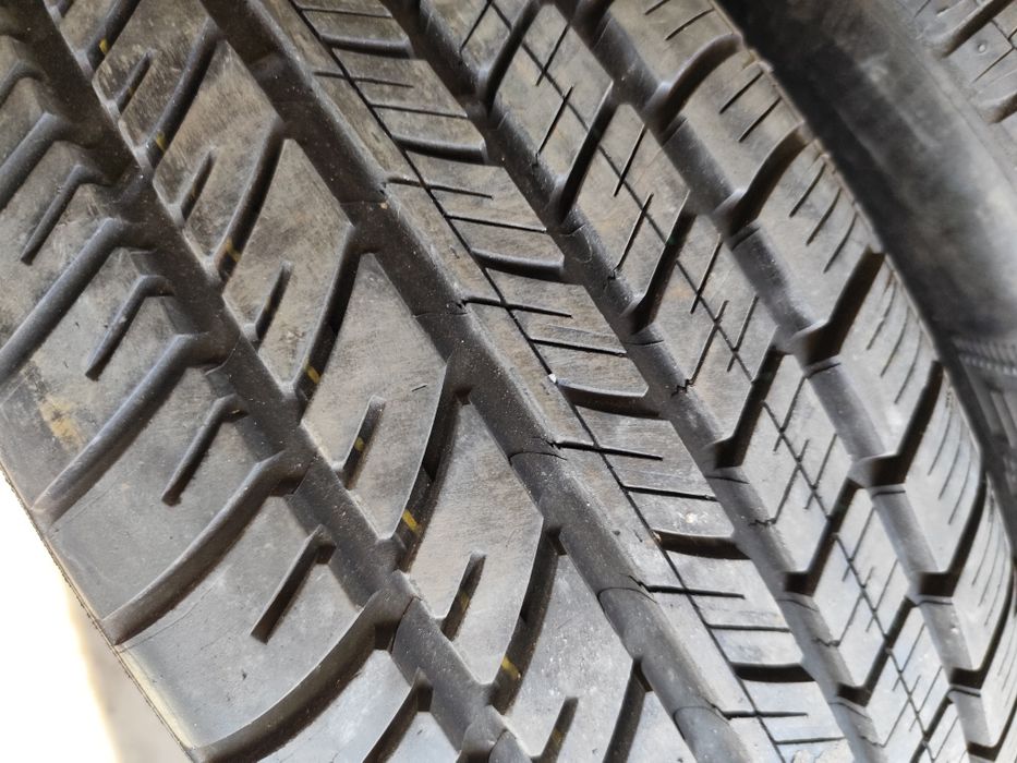 Pneus 205/65r15 Michelin ocasião 95% piso